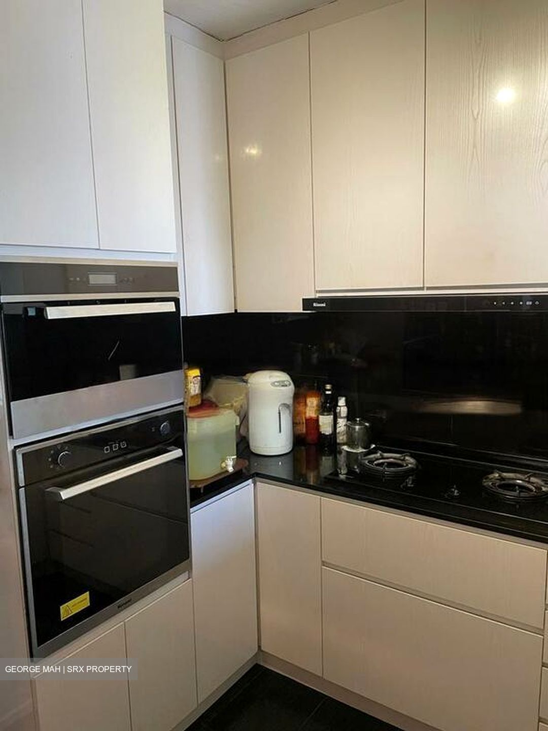 Pine Grove (D21), Condominium #527641071